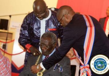 President Weah Confers Honor on Former Ghanaian President His Excellency John KofourEXECUTIVE MANSION