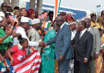 President Weah is greeted by elders and hosts of Liberians Residing in Ivory CoastExecutive Mansion Photo