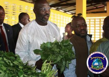 President Weah purchased potatotoes greens in the newly dedicated King Gray MarketEXECUTIVE MANSION