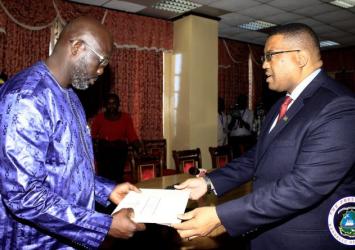 President Weah receives Letters of Credence from the Ambassador of Namibia.EXECUTIVE MANSION