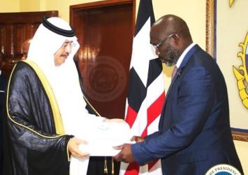 Ambassador of the Kingdom of Saudi Arabia presents his letter of credence to President Weah
Executive Mansion